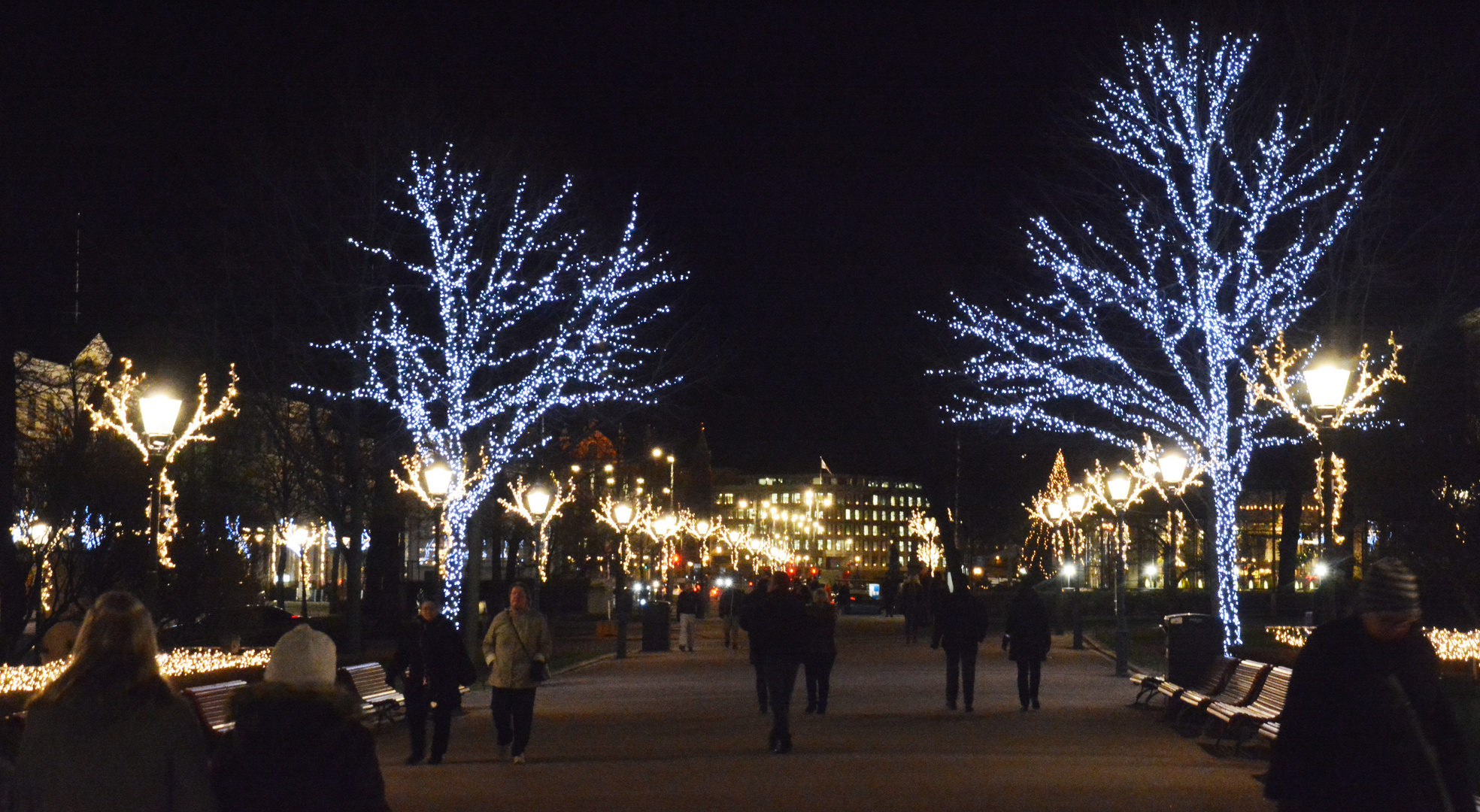 Helsinki, Christmas ligts in the Espaladipark