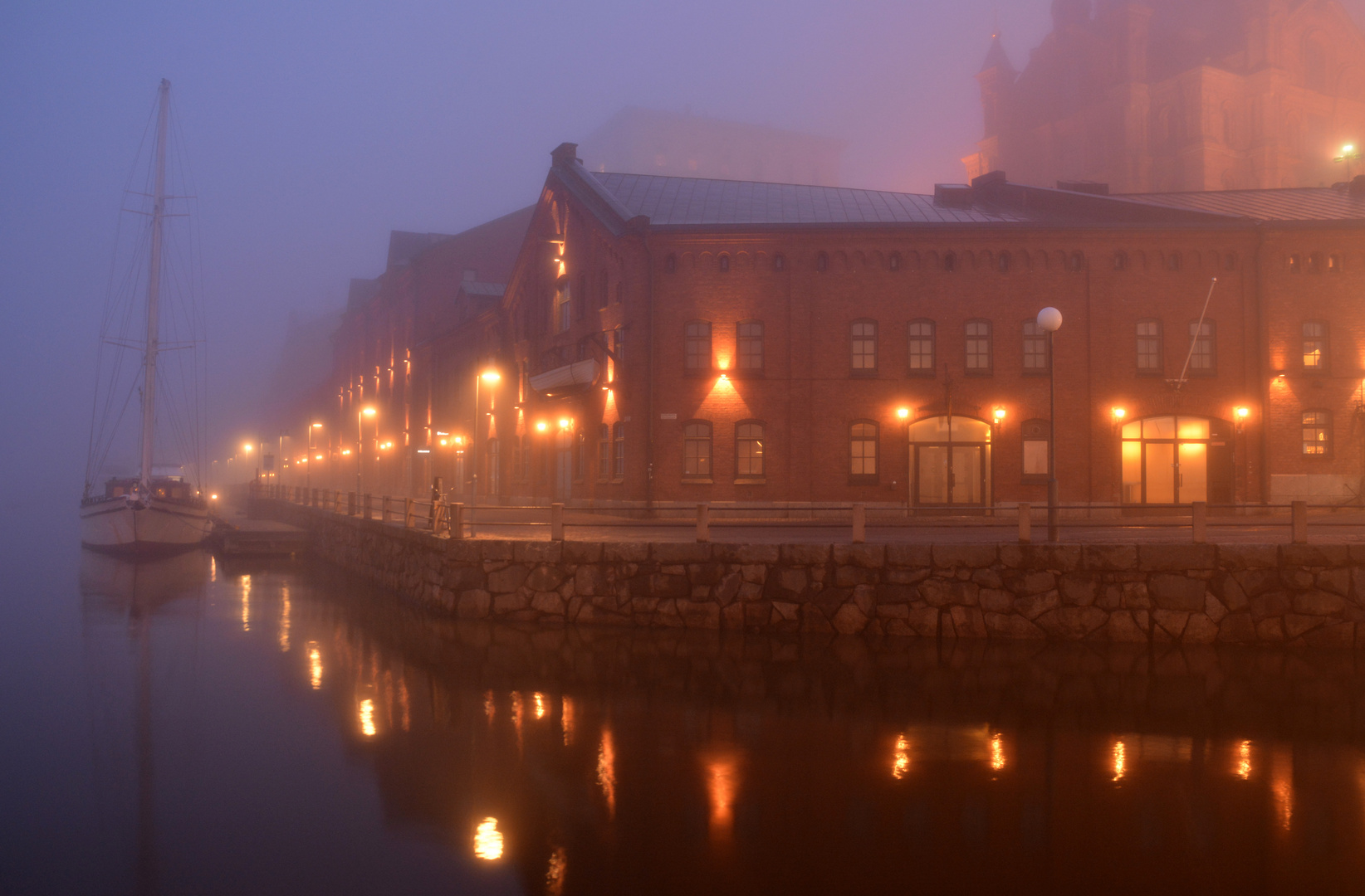 Helsinki, foggy Kanavaranta