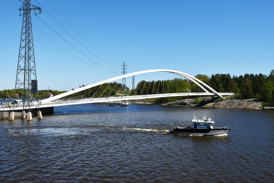 Helsinki, Kalasatama, the bridge "isännän silta"