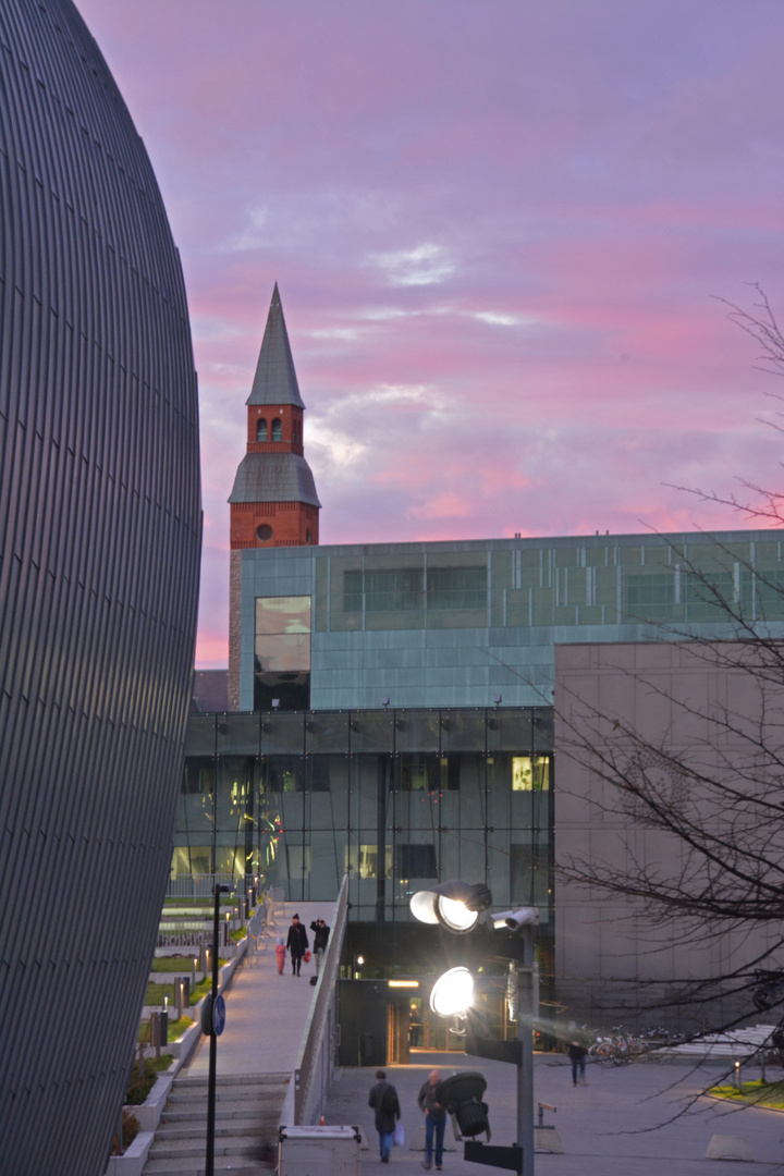 Helsinki, Modern Art Museum, National museum and the Musik House in the evening