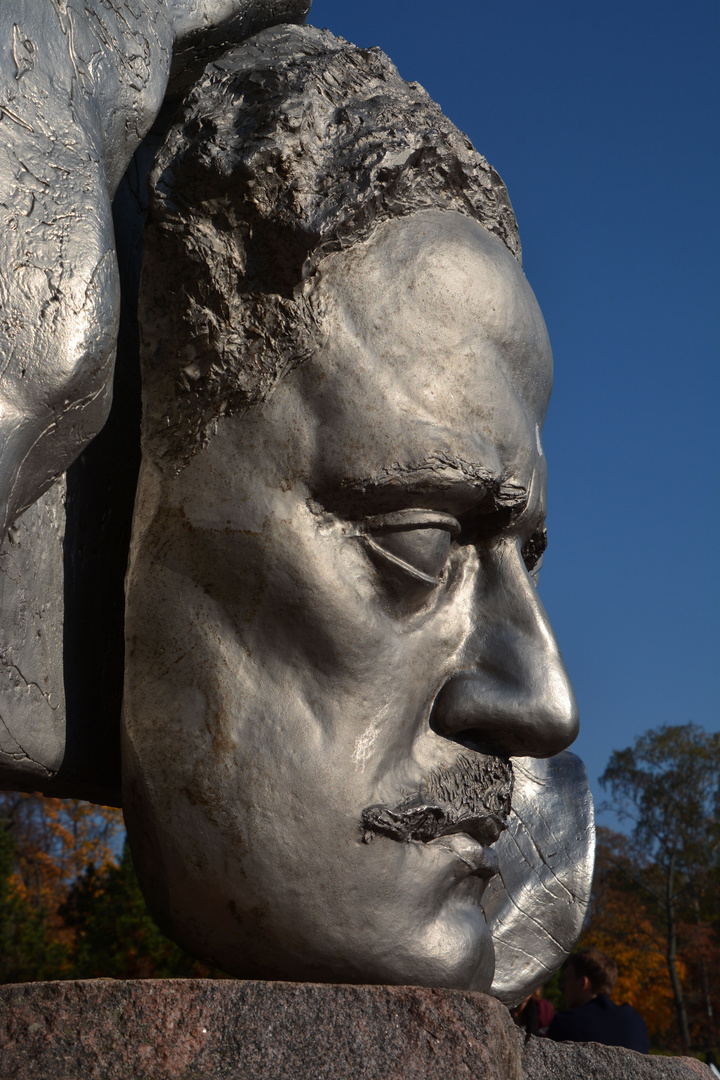 Helsinki, Statue of Sibelius