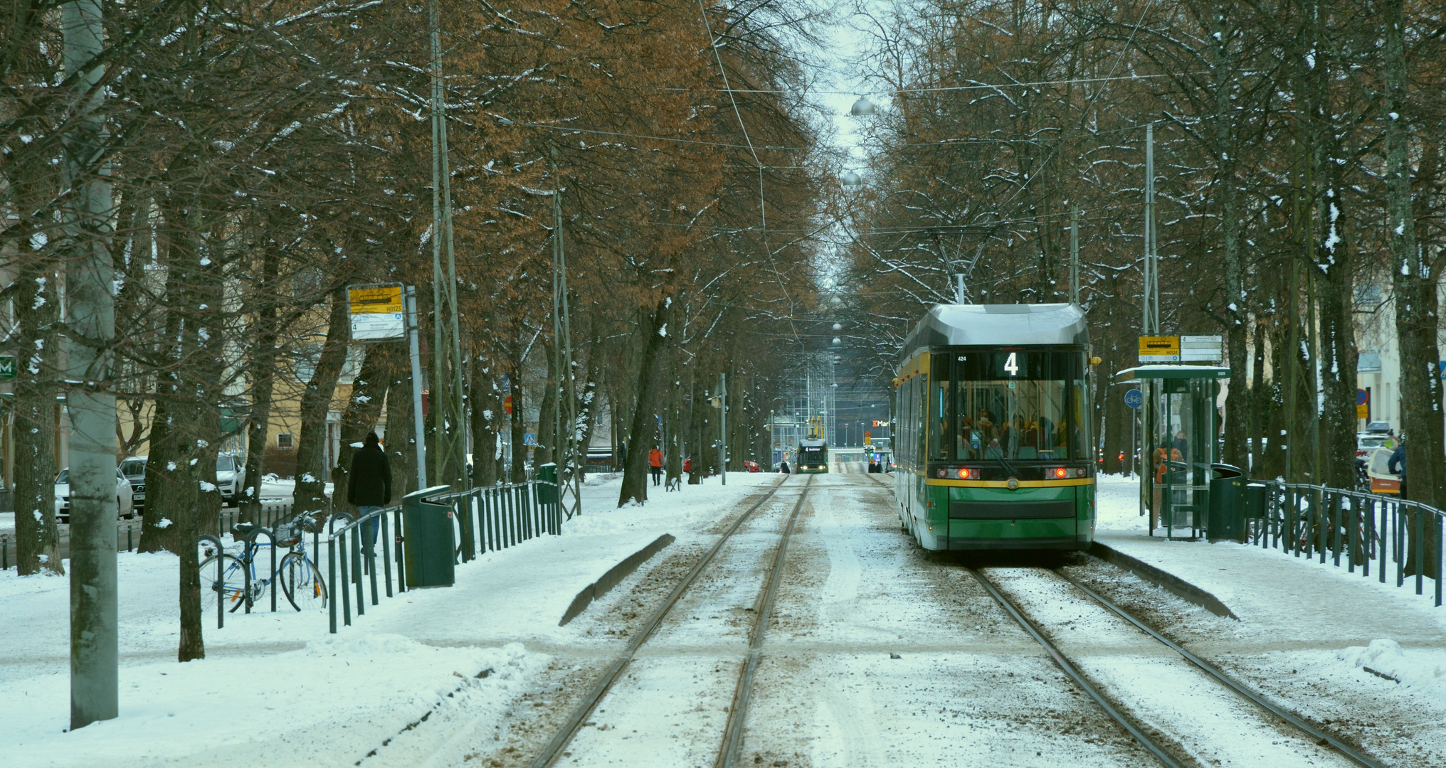 Helsinki, Tramp line 4 on Munkkiniemi