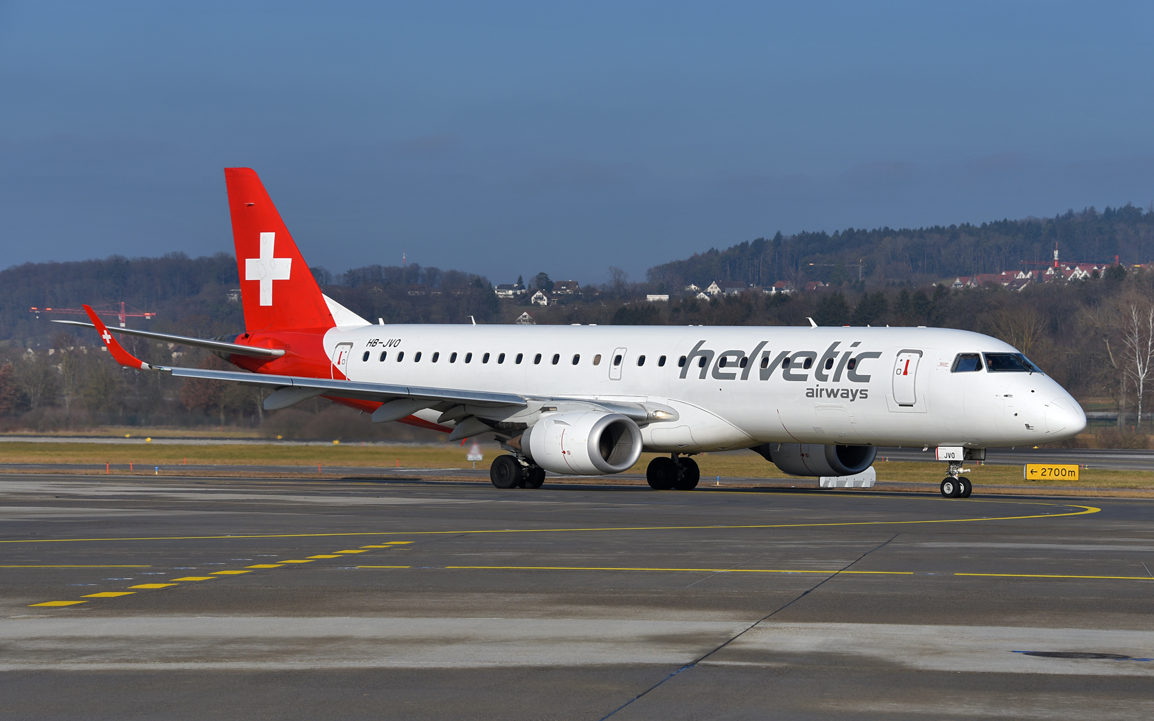 Helvetic Airways Embraer ERJ-190 HB-JVQ 