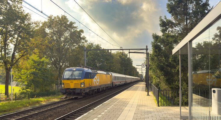 Hengelo - Railway Station Hengelo Oost - Train to Berlin (iP)