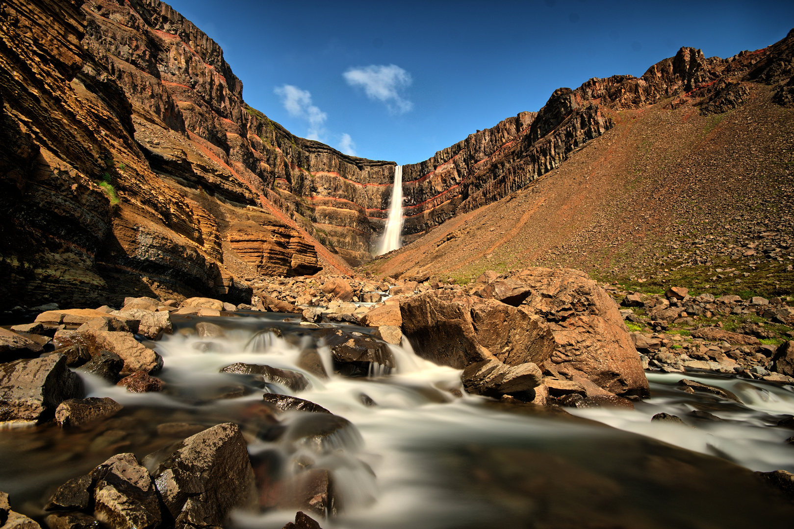 Hengifoss