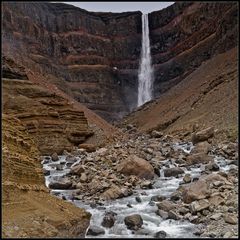 HENGIFOSS IM QUADRAT