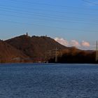 Hengsteysee mit Hohensyburg