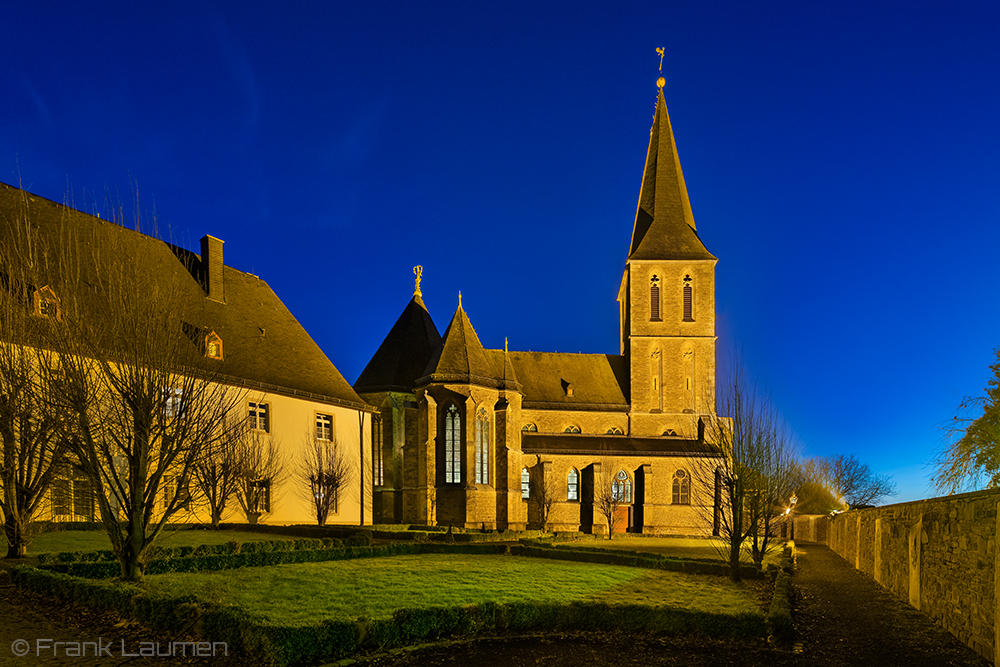 Hennef Bödingen - Wallfahrtskirche „Zur schmerzhaften Mutter“