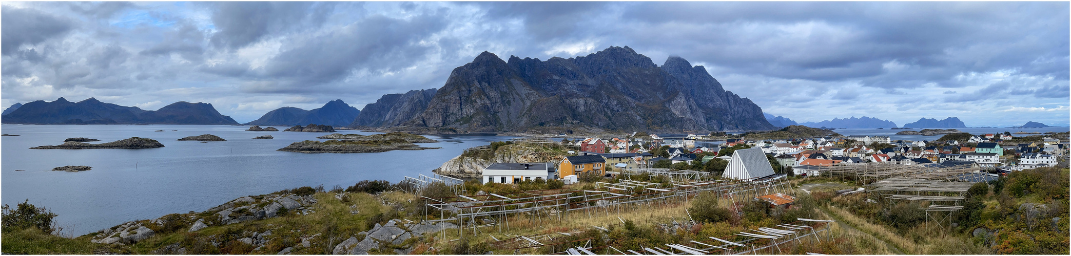 Henningsvaer-Lofoten