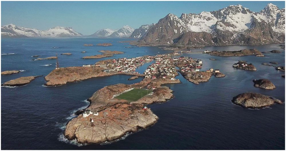 Henningsvær