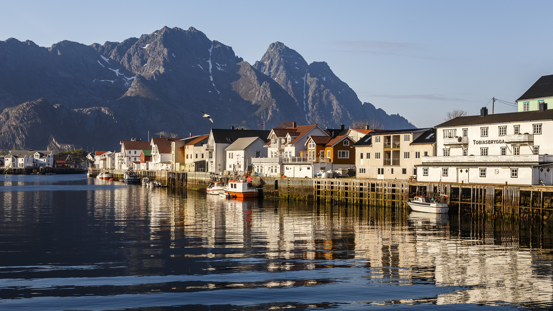 Henningsvær