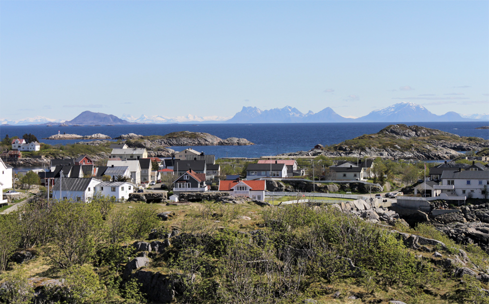 Henningsvær im Mai