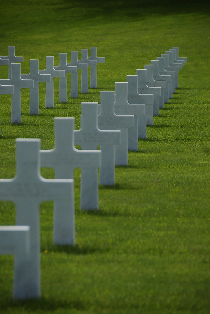 Henri-Chapelle American Cemetery and Memorial -i-