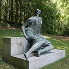 Henry Moore -Draped seated Woman