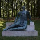 Henry Moore - Dreaped Seated Woman