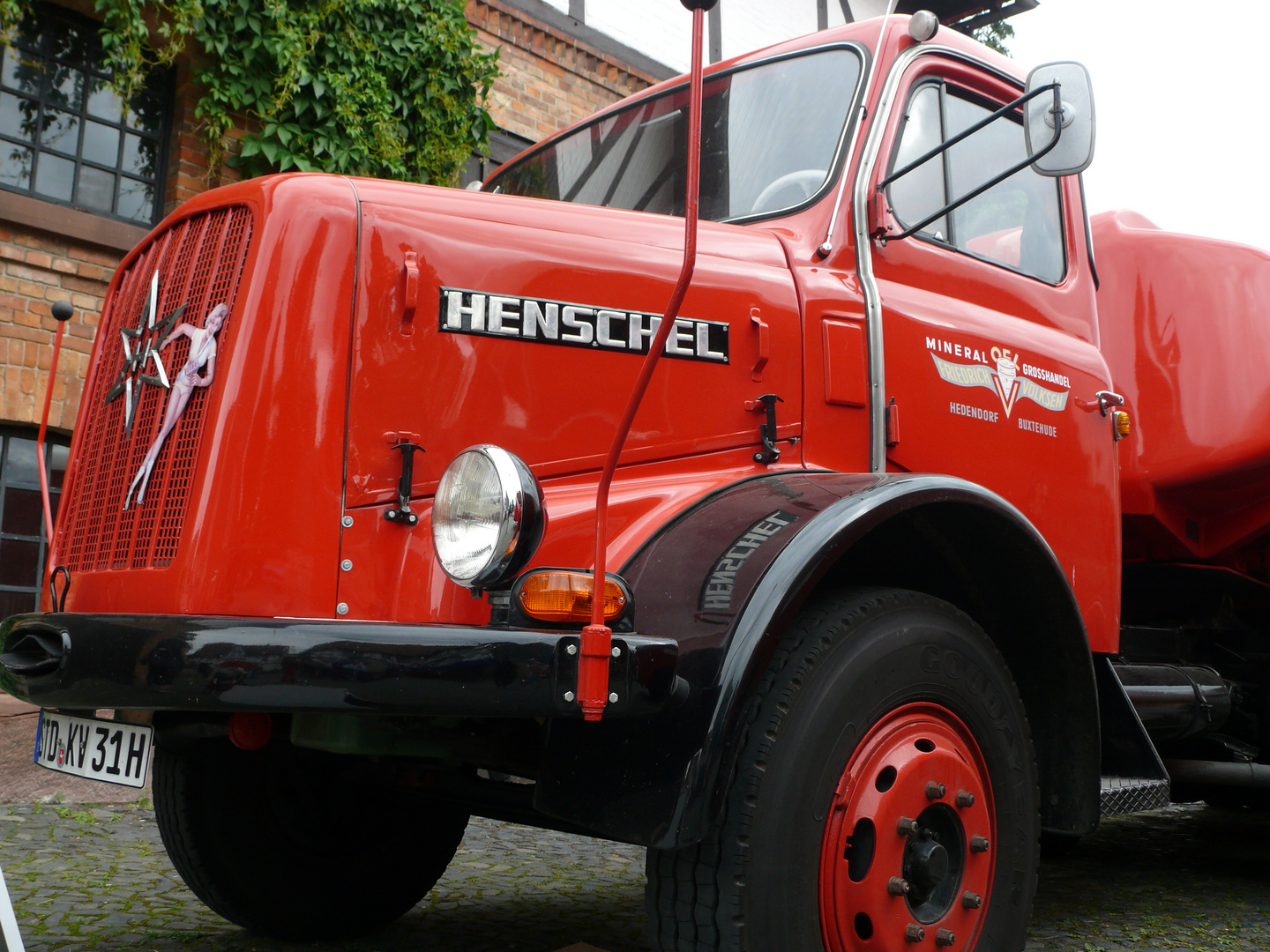 HENSCHEL Treffen in Falkenberg, bei Homberg ( HR )