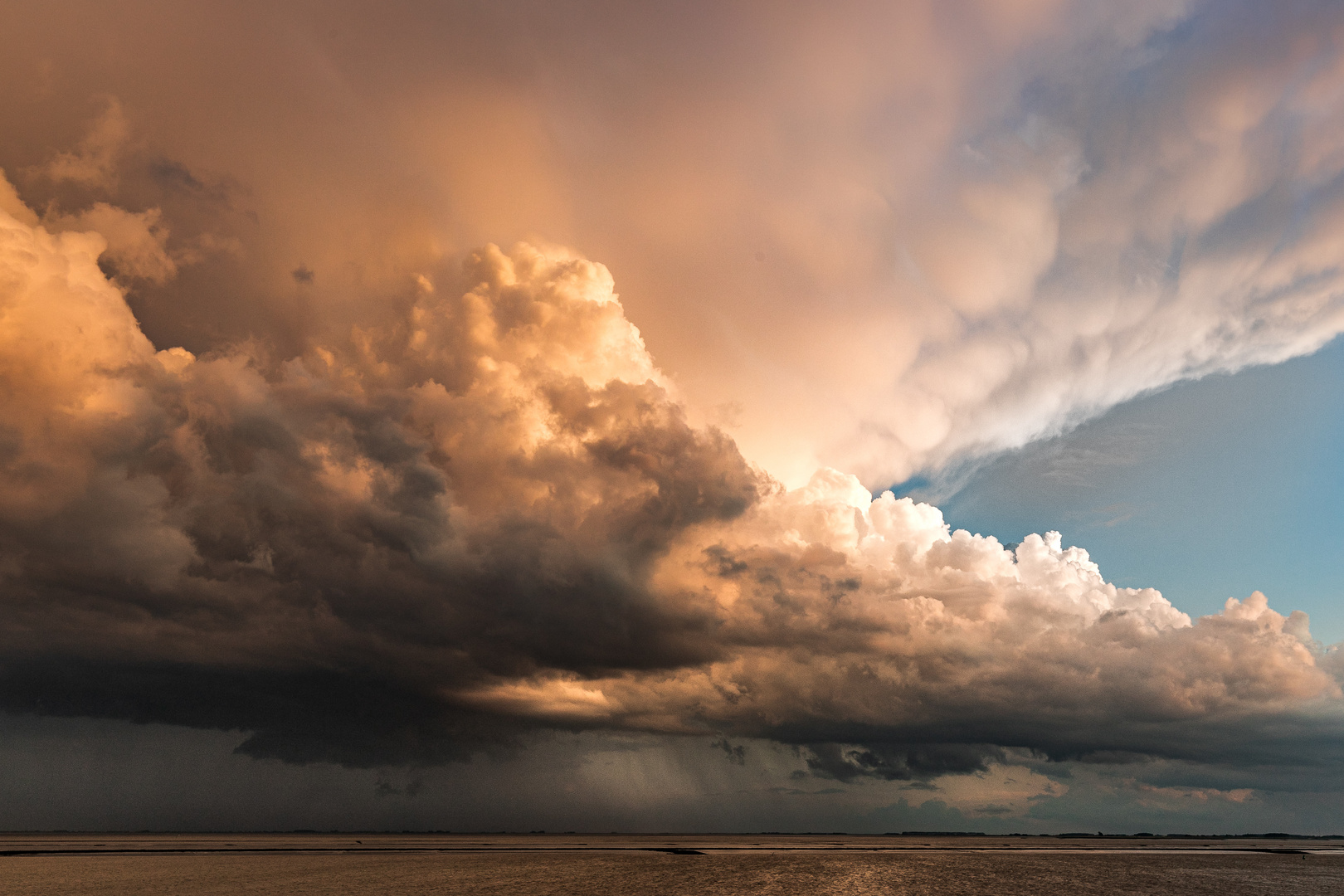 Herannahendes Gewitter 