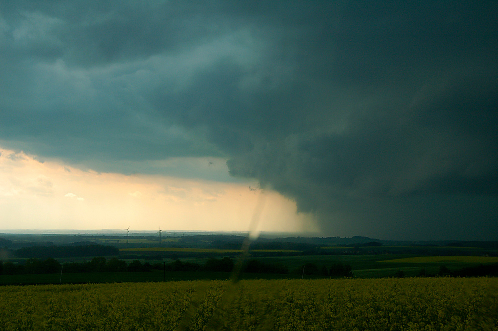 heranziehendes Hagelgewitter