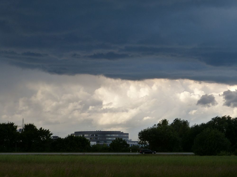 heraufziehendes Gewitter I