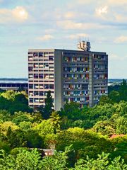 herausragend : Le Cobusiers Unité d'habitation