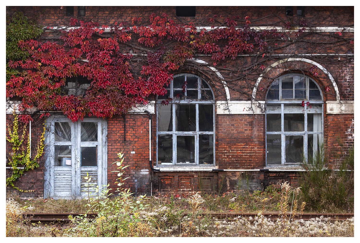 Herbst am alten Bahnhof