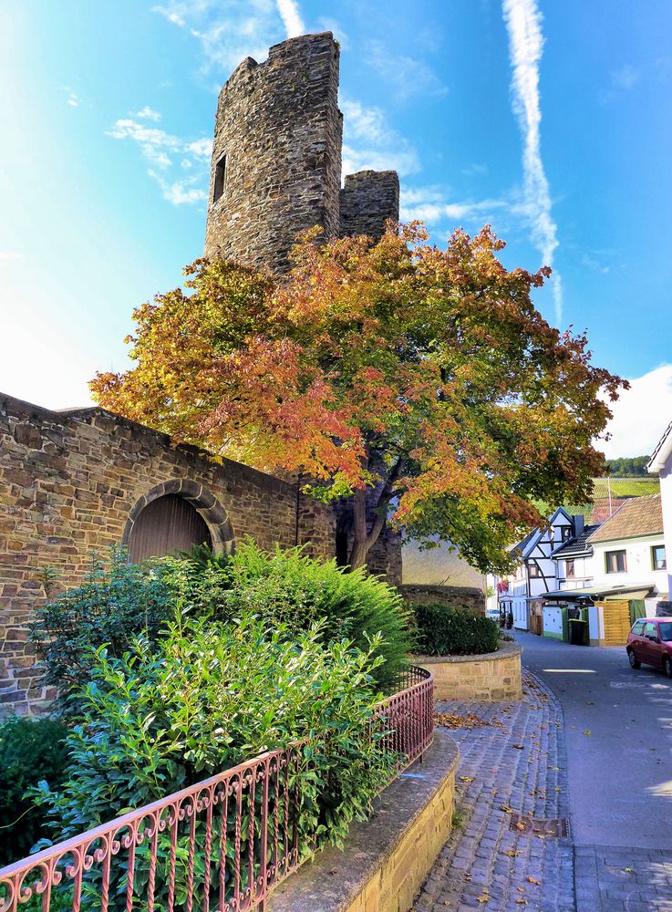 Herbst am alten Stadtturm