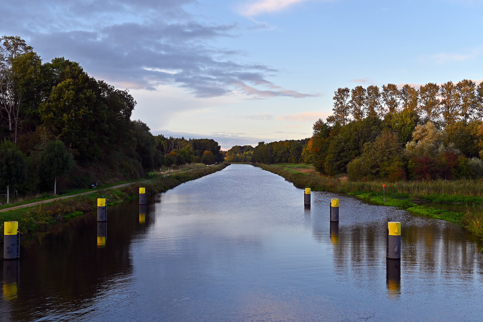 Herbst am Elbe-Lübeck-Kanal