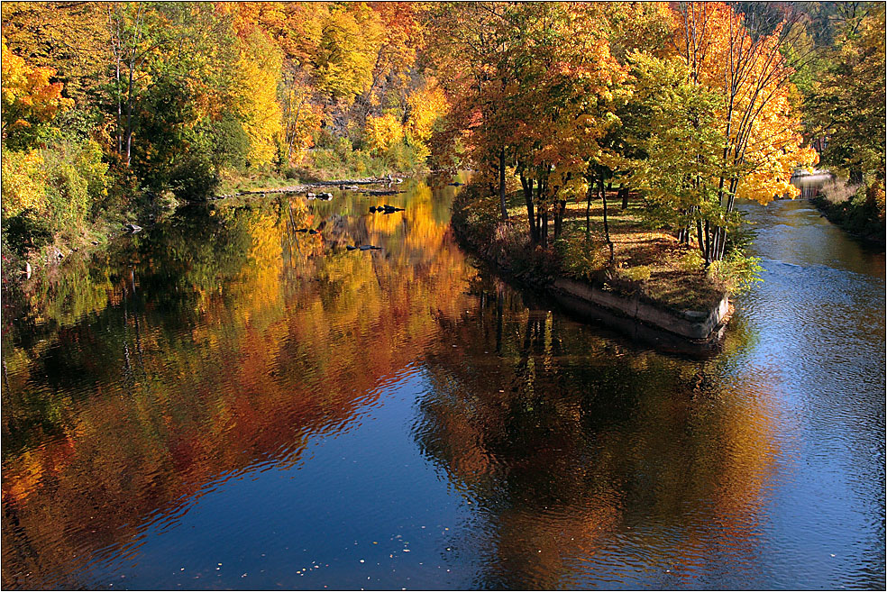 Herbst am Fluss (2)