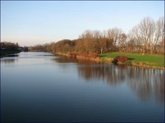 Herbst am Fluss