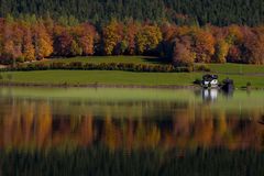 Herbst am Hallstättersee