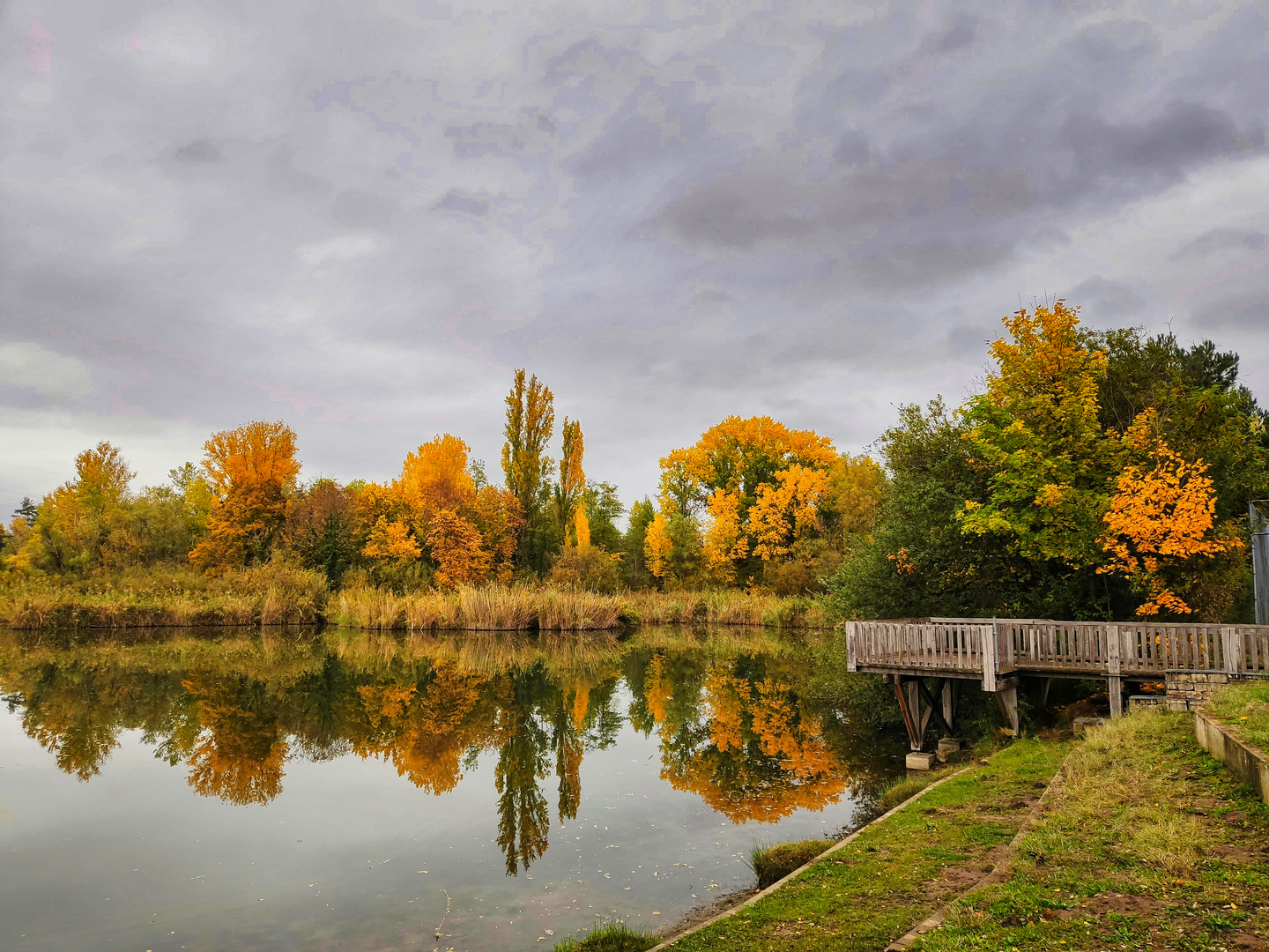 Herbst am Ikasee