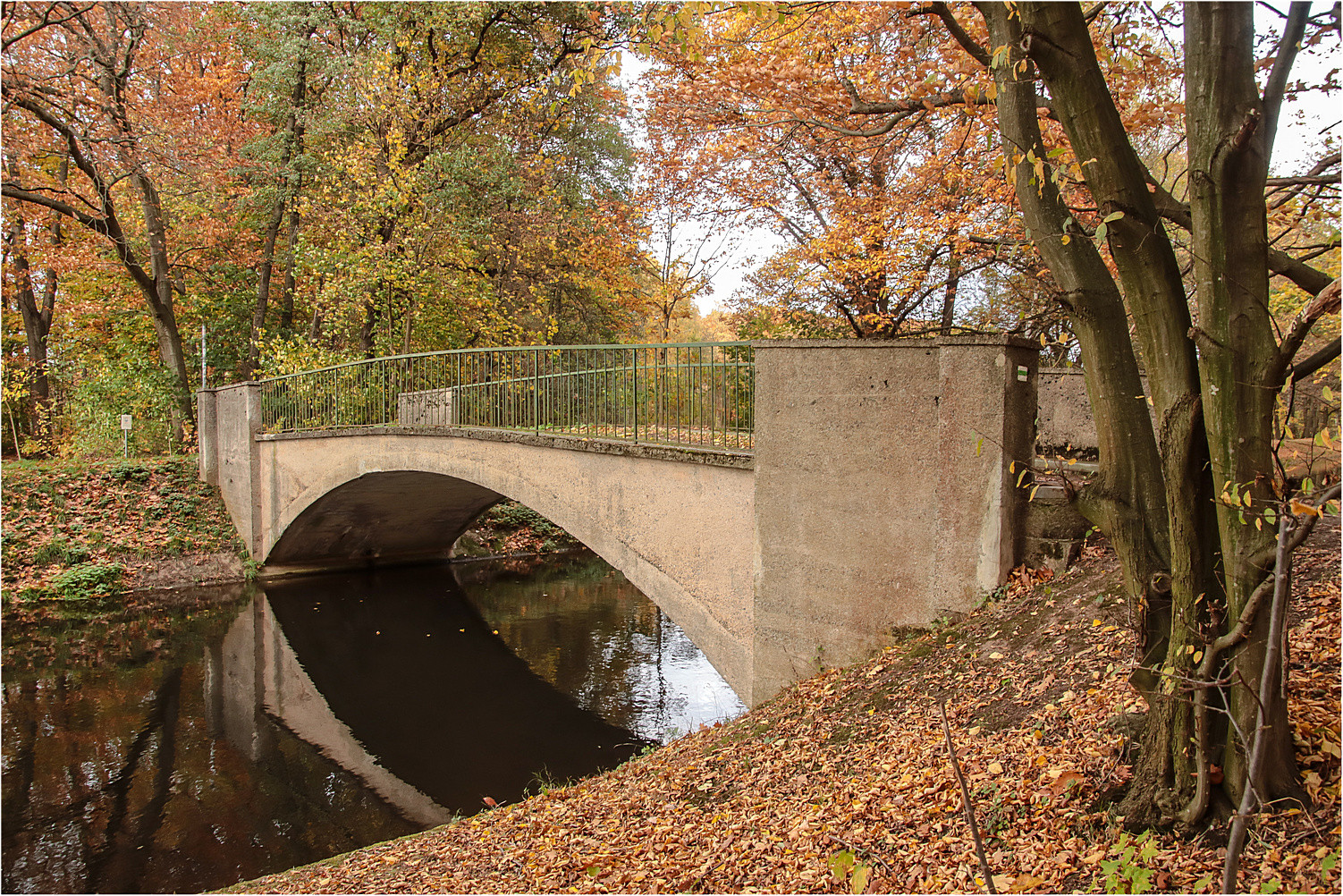 Herbst am Kanal 4