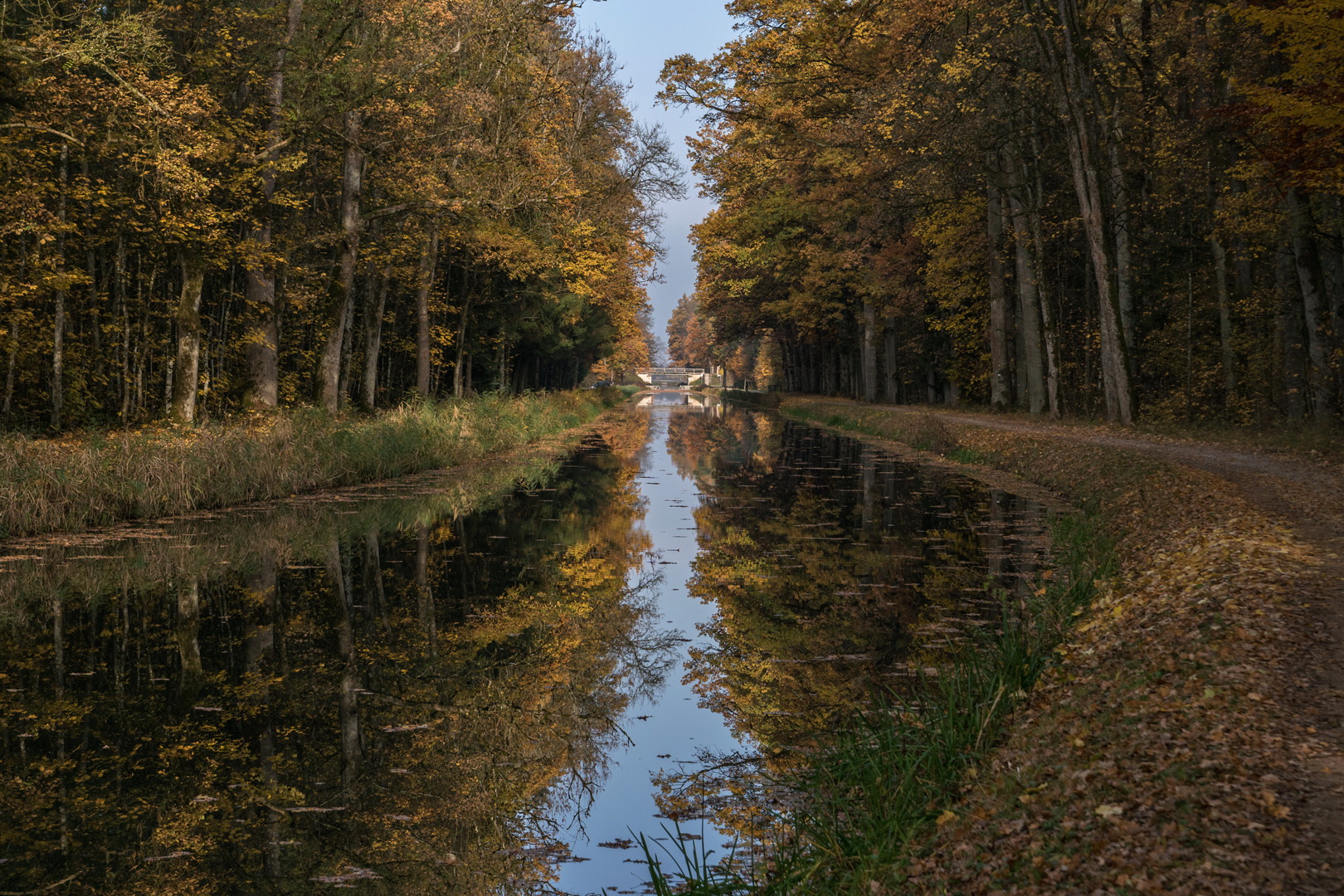 Herbst am Kanal