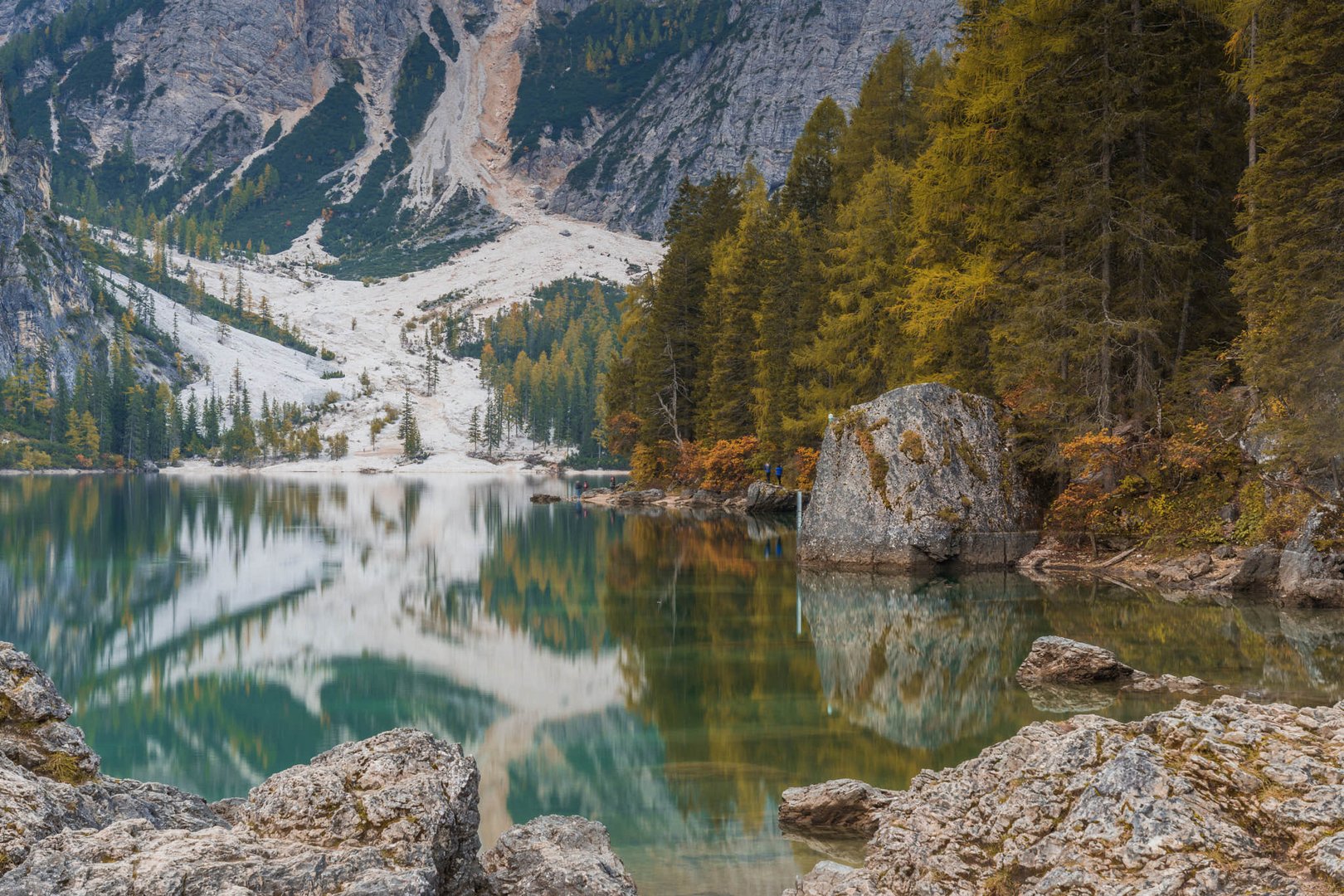 Herbst am Pragser Wildsee