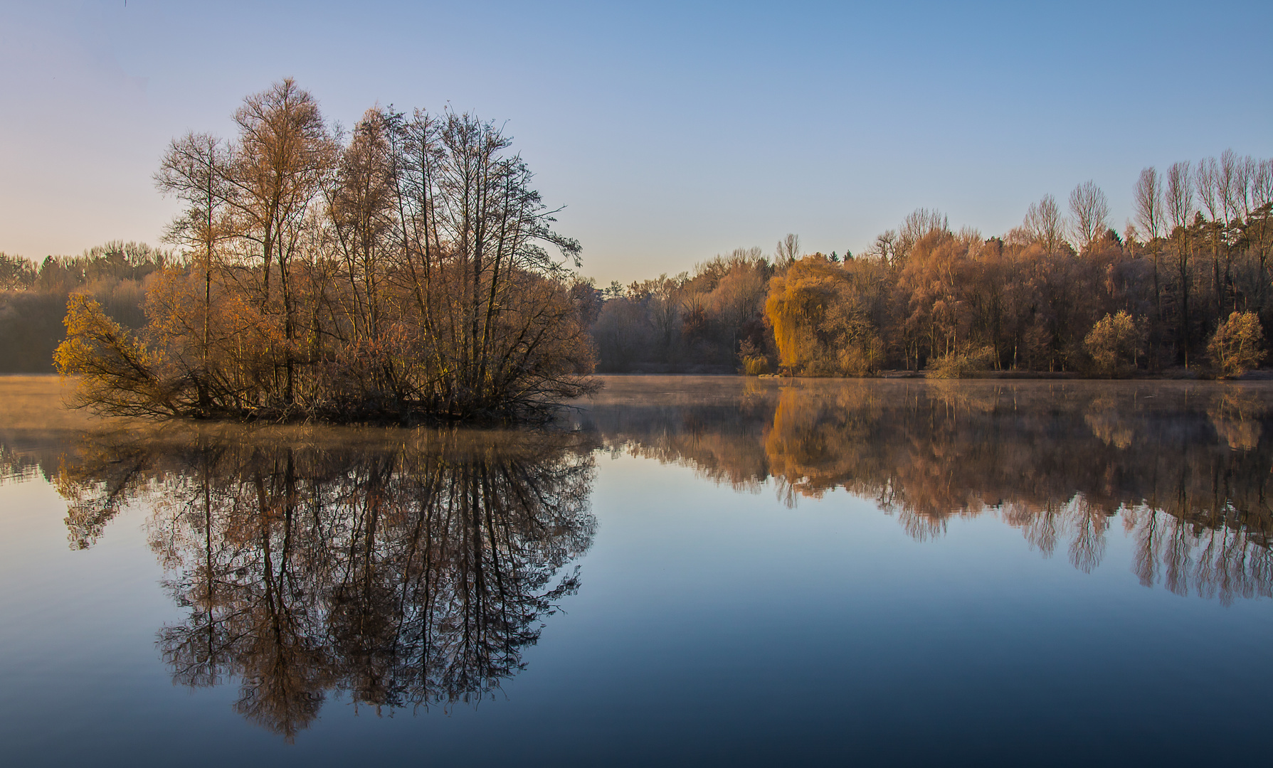 Herbst am See