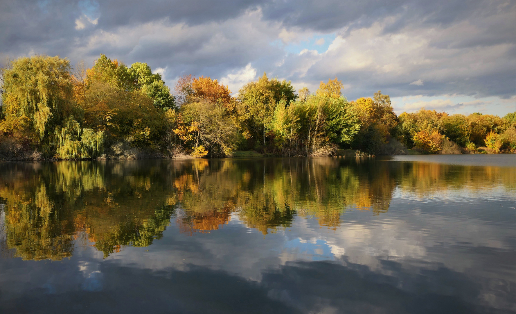 Herbst am See