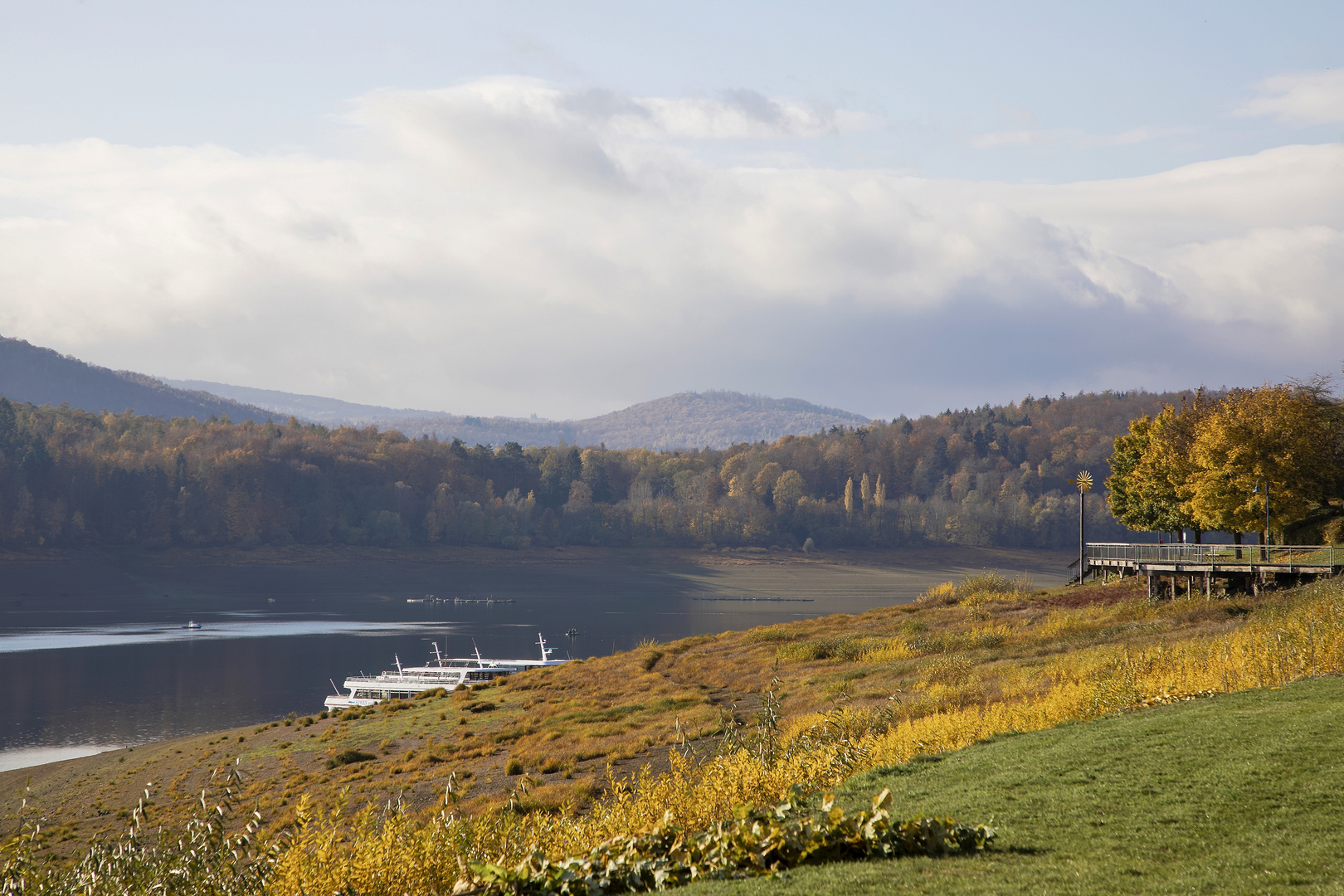 Herbst am See