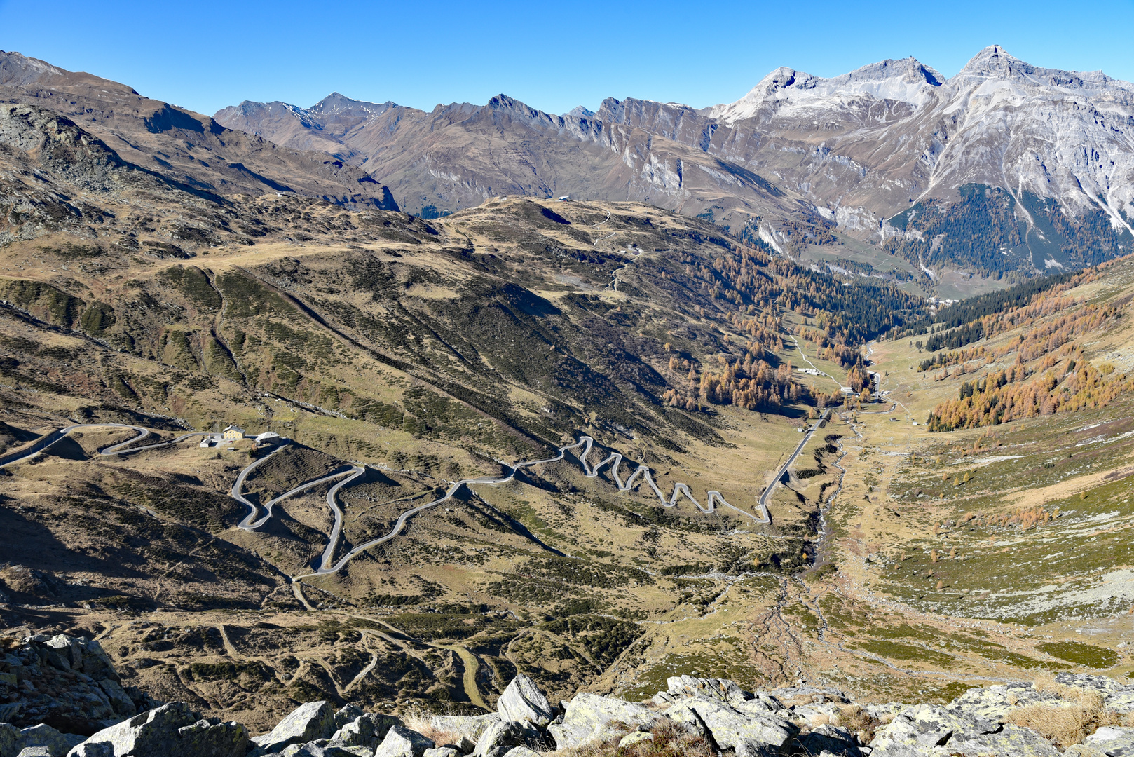 Herbst am Splügenpass