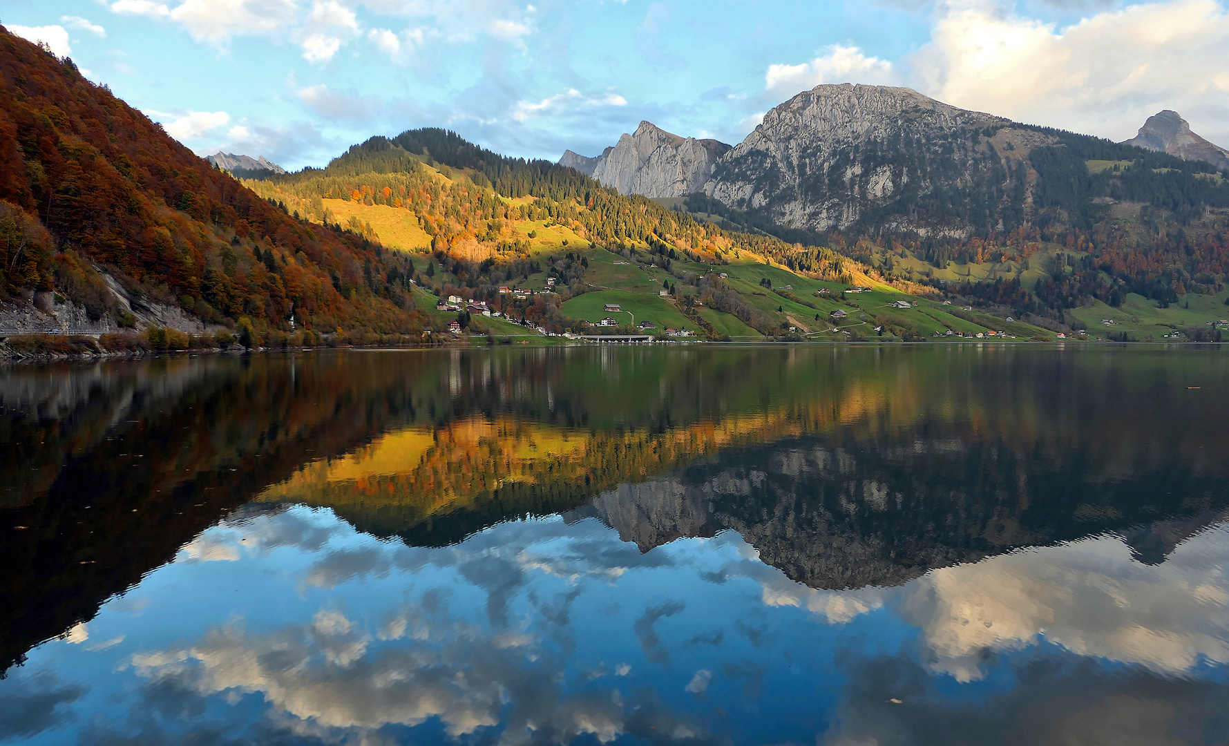 Herbst am Wägitalersee 1