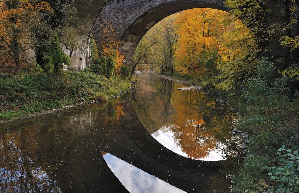 *Herbst an der Ahr*