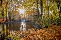 Herbst an der alten Ölmühle