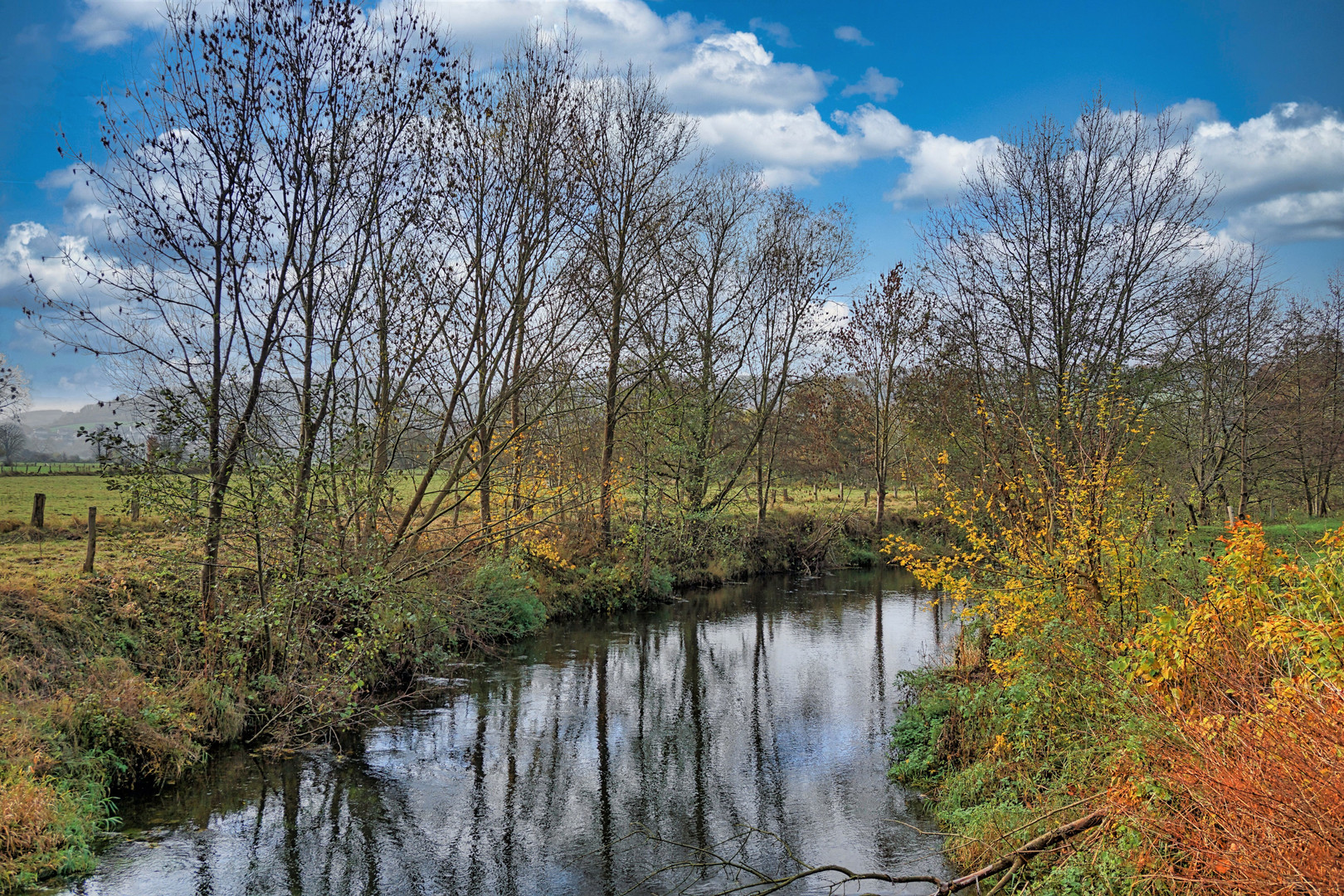 Herbst an der Emmer bei Bad Pyrmont