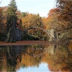 Herbst an der Rakotzbrücke