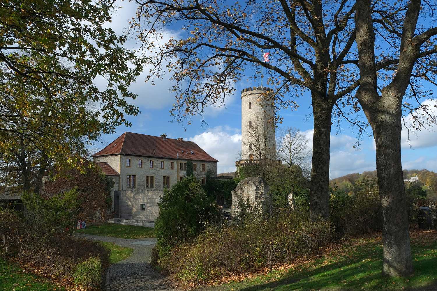 Herbst an der Sparrenburg