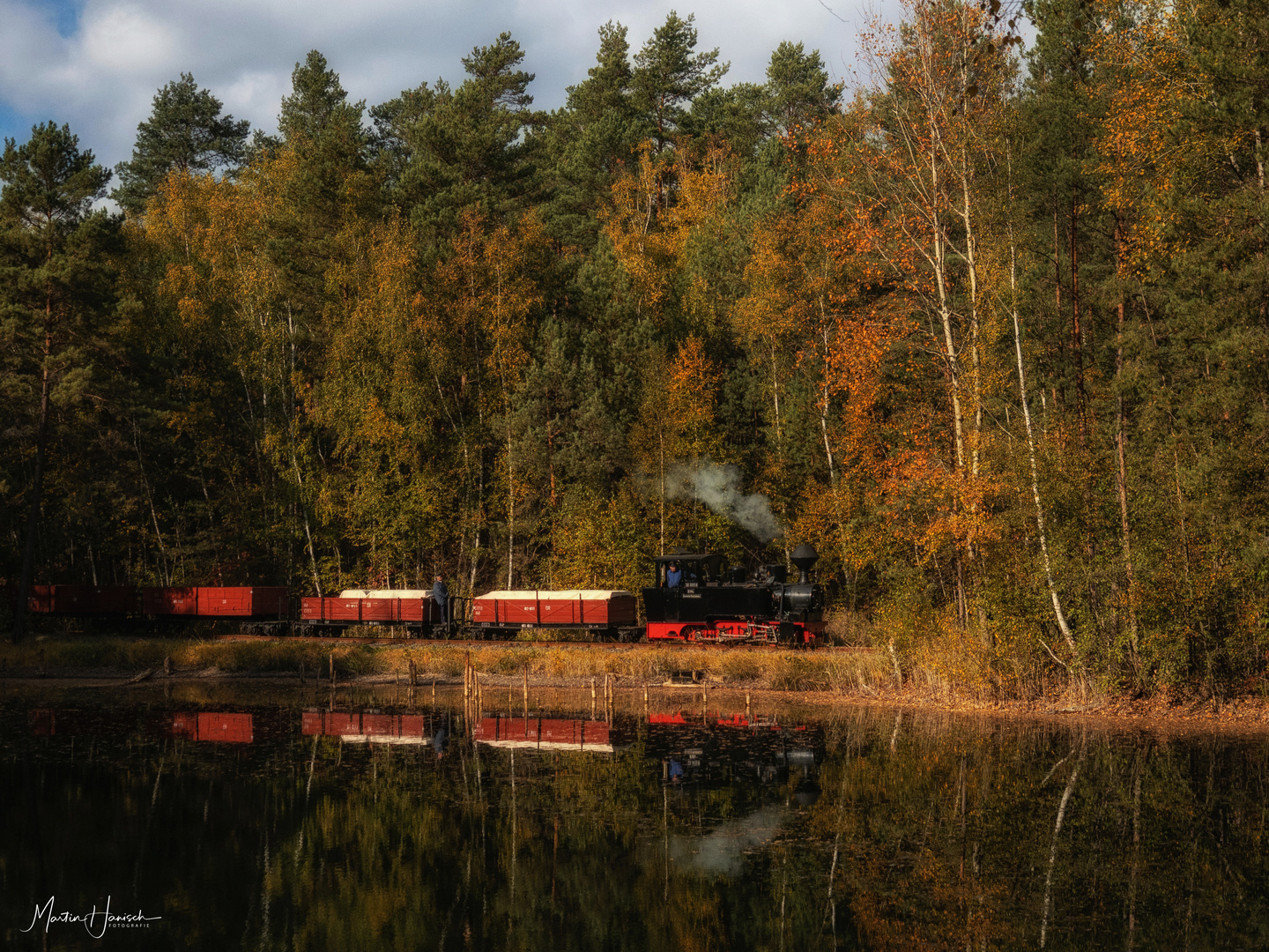 Herbst an der Waldeisenbahn