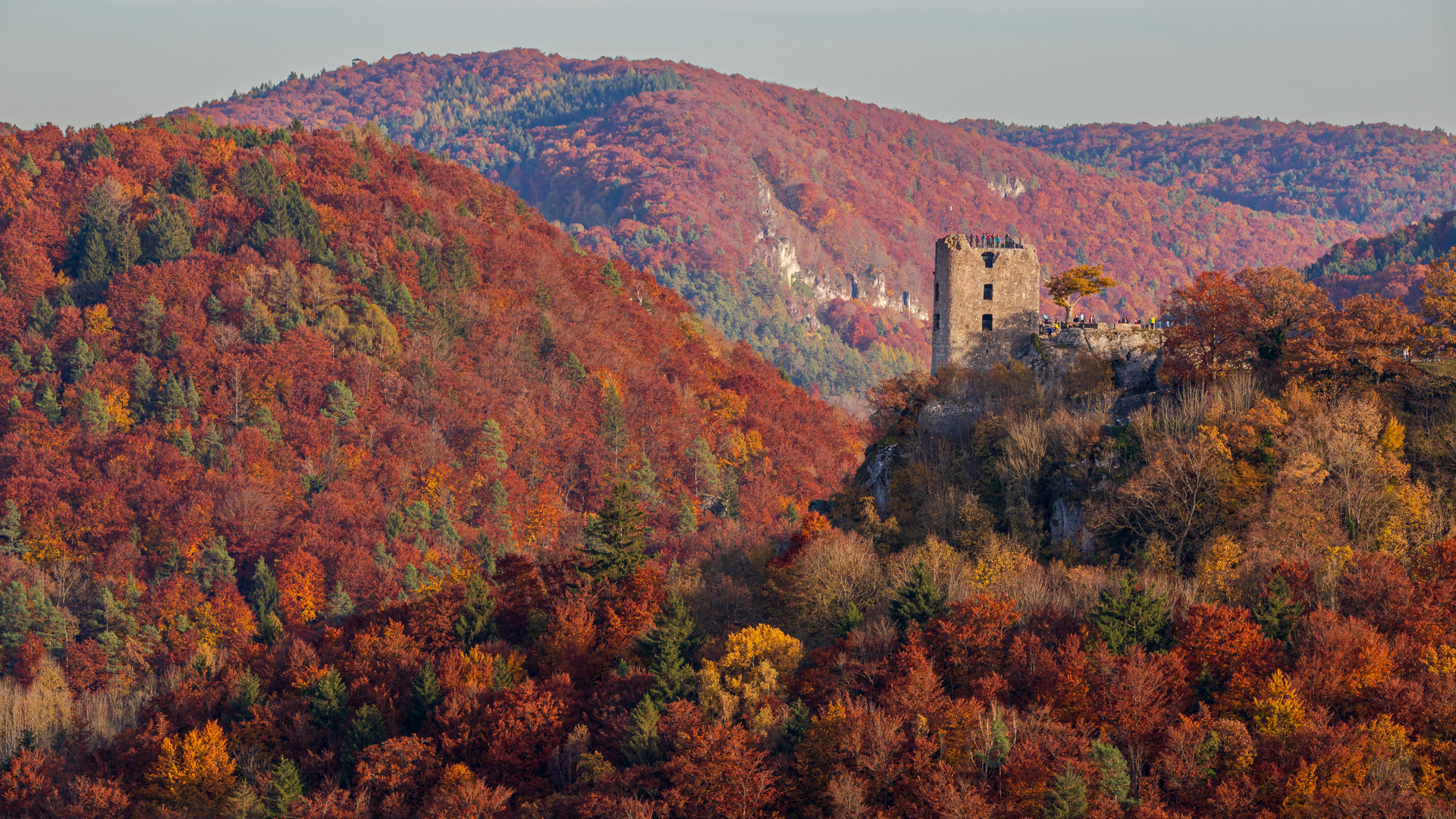 Herbst - Burgruine Neideck