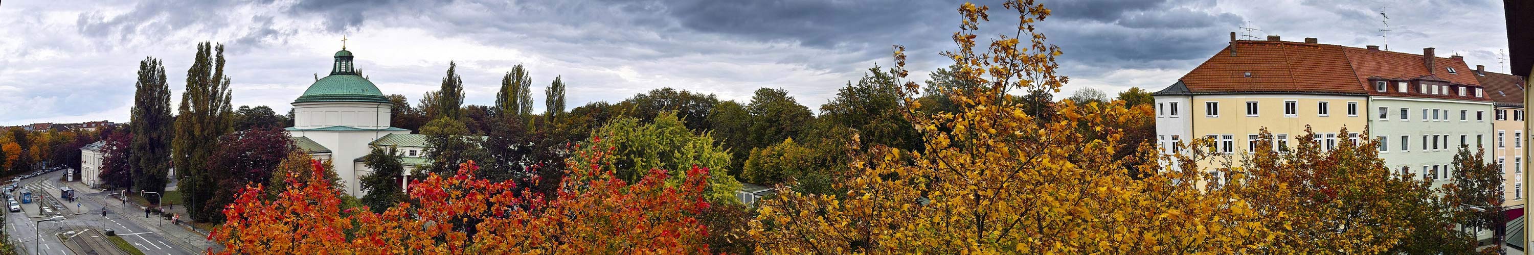 [ Herbst ] ... Der Münchner Ostfriedhof ...