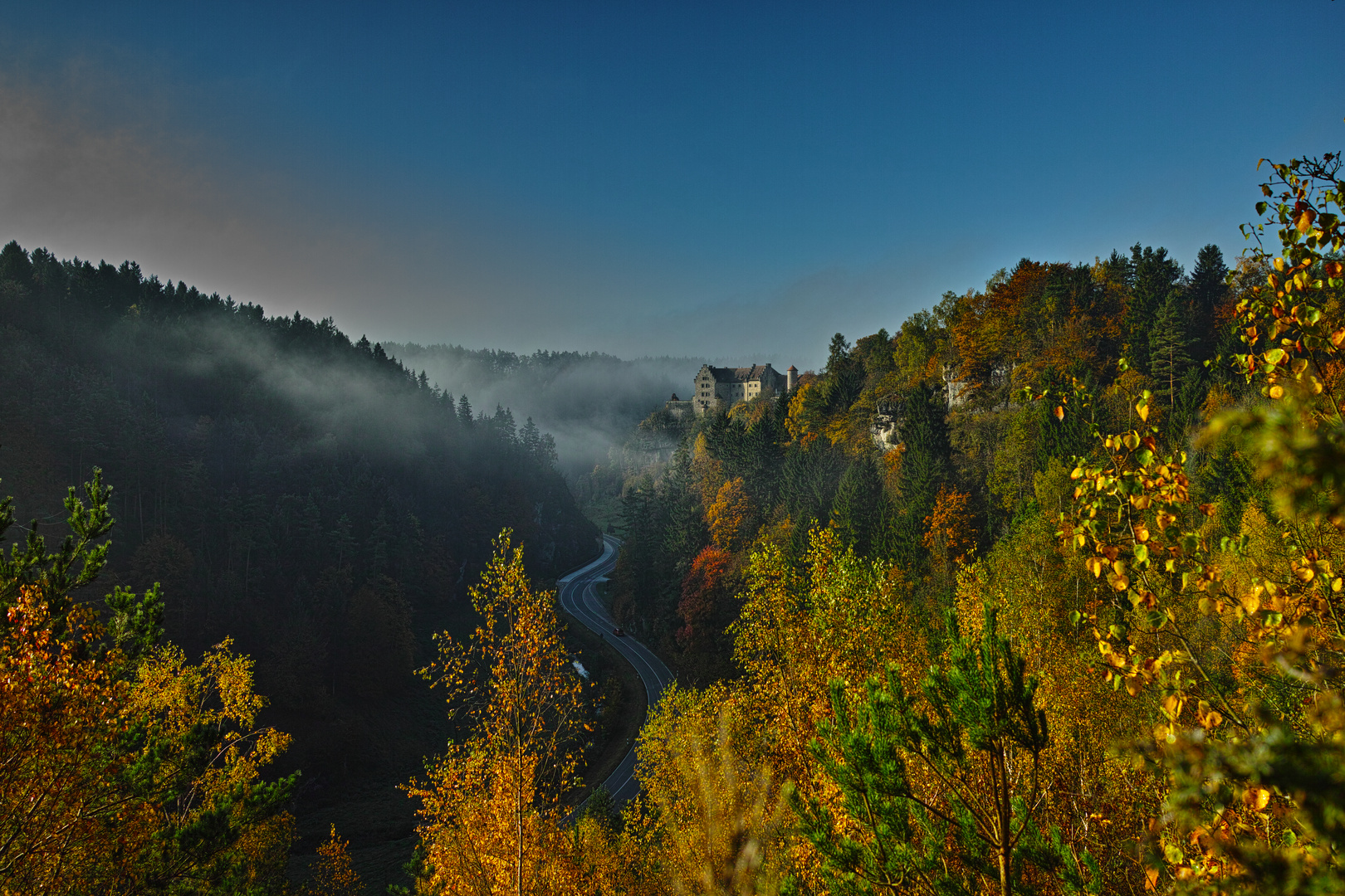 Herbst im Ailsbachtal