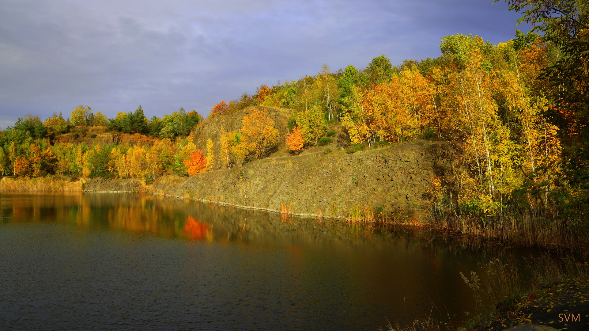 Herbst im Baruther Steinbruch