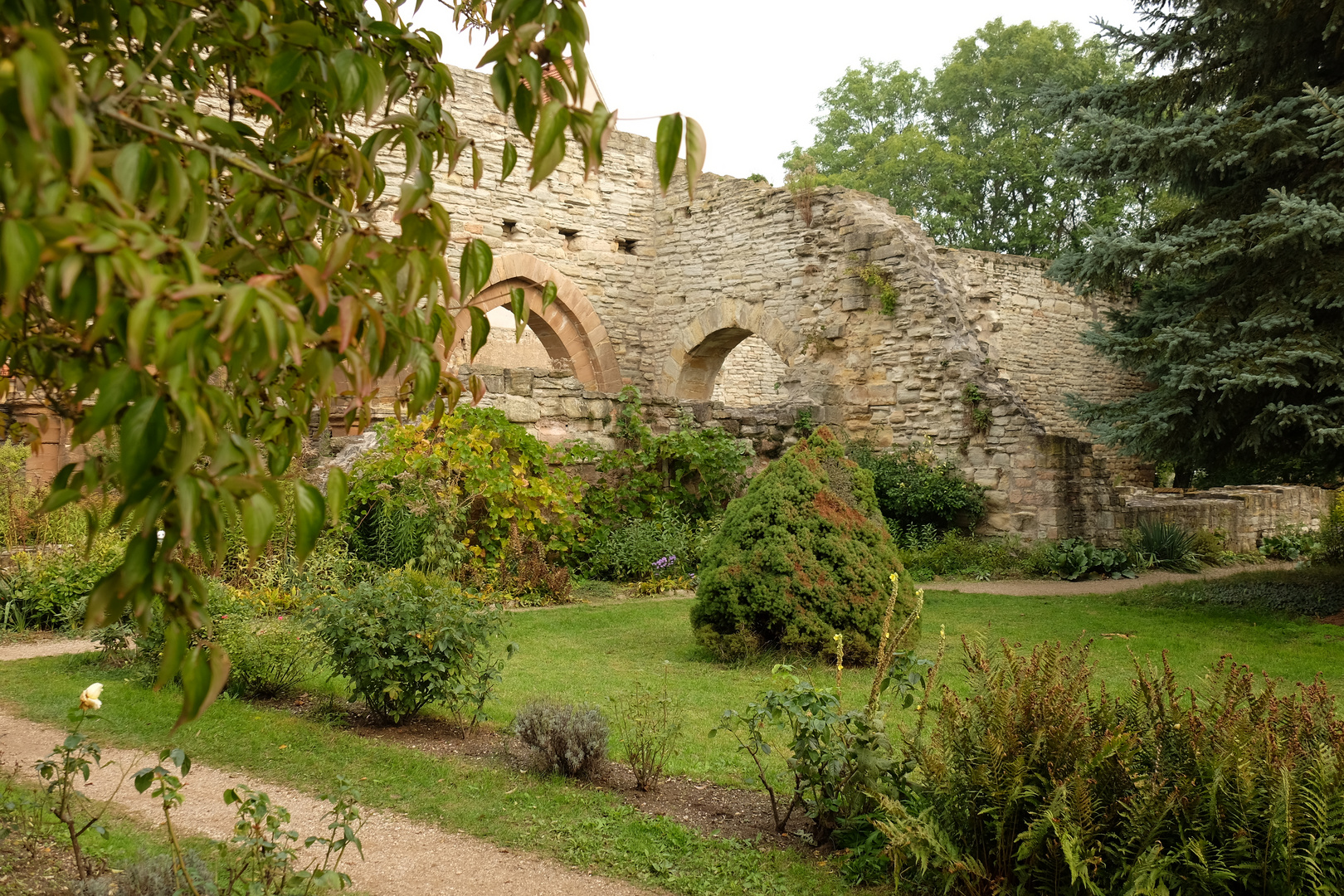 Herbst im Kloster Memleben